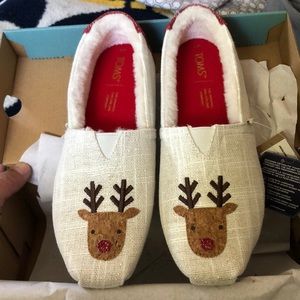 Women’s TOMS shoes size 7 Brand New in Box